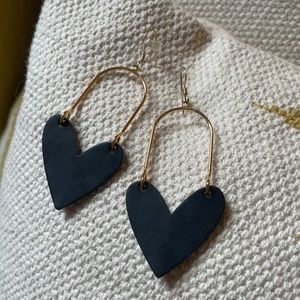 Nickel and Suede Black Sweetheart Earrings